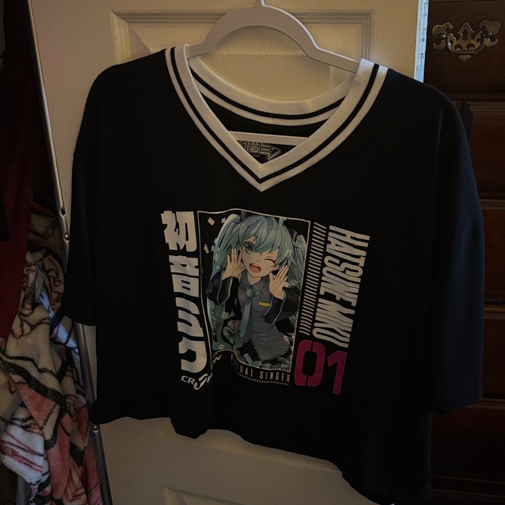 Hatsune Miku Varsity Stripe Girls Crop
T-Shirt